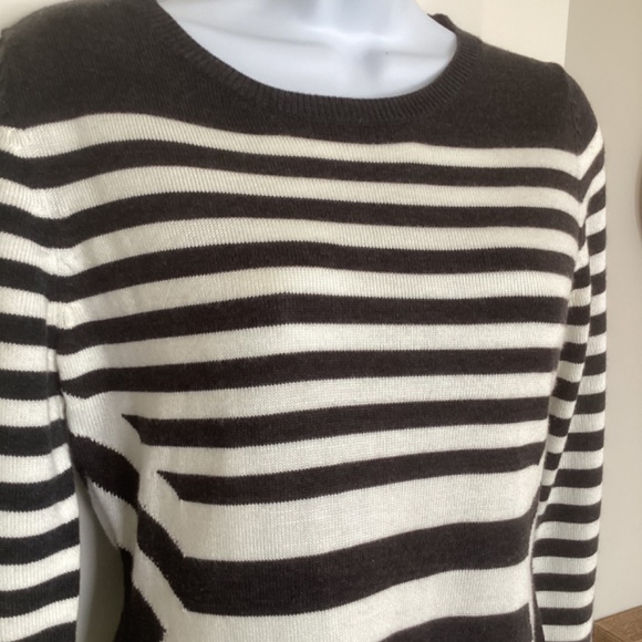 Calvin Klein Dark Gray and White Striped Sweater Dress Small 100% acrylic - Picture 5 of 12